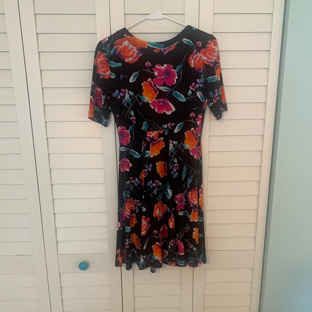 Karen Kane Black Dress with Floral Design XS